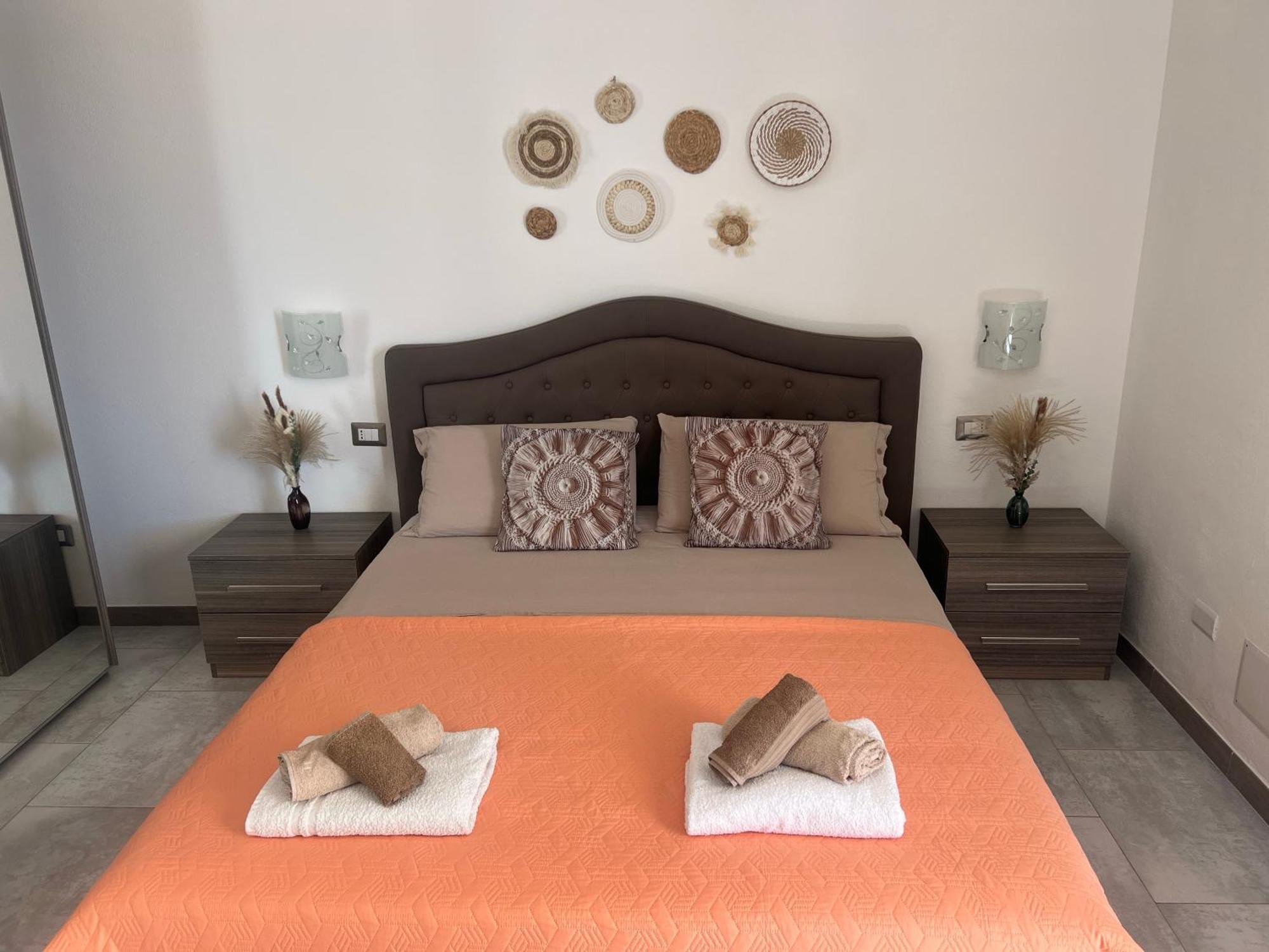 Le Residenze Del Mare Affittacamere ลากาเลตตา ภายนอก รูปภาพ